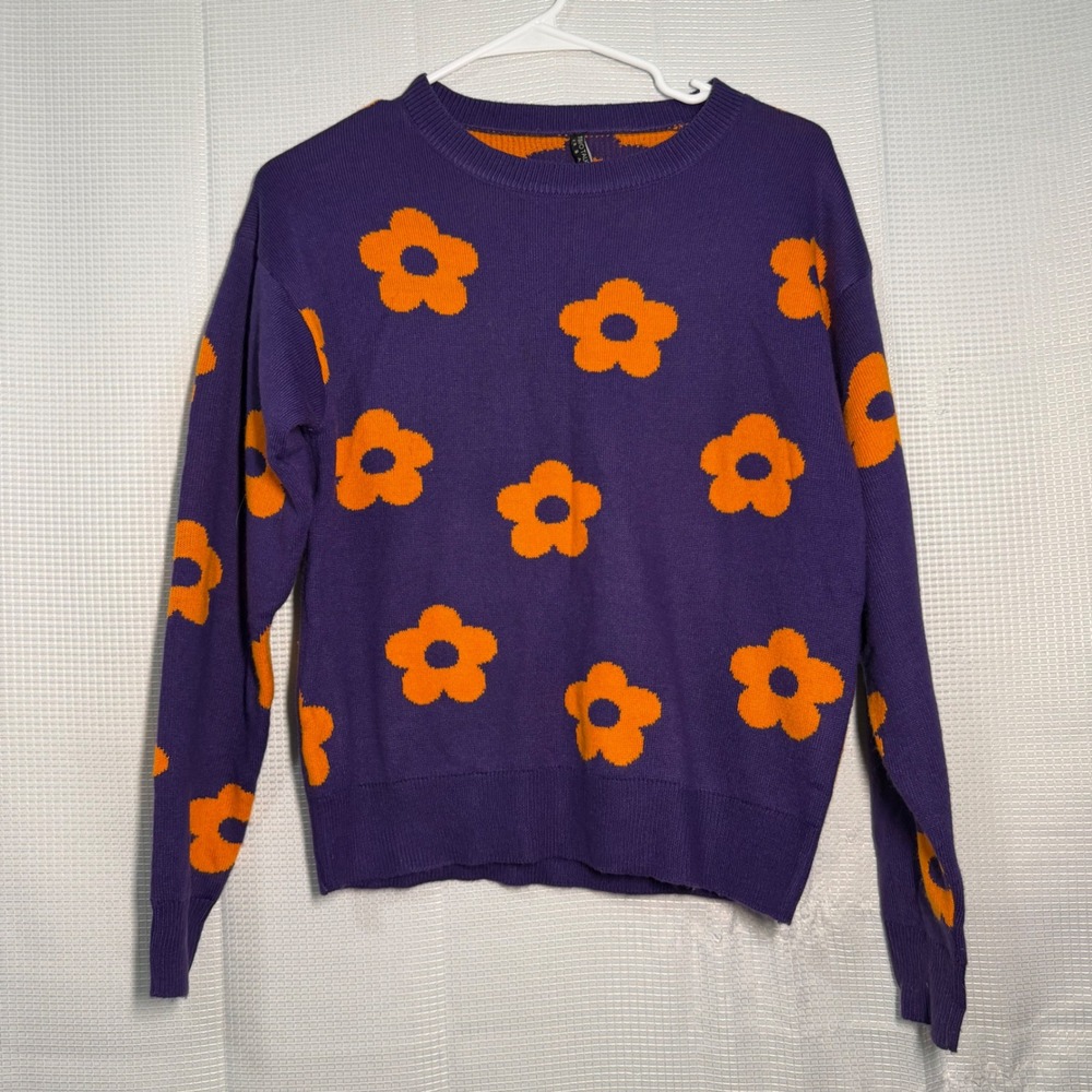 Tokyo Talkies Urban Flower Knit Sweater S Purple Orange Floral Crewneck Pullover